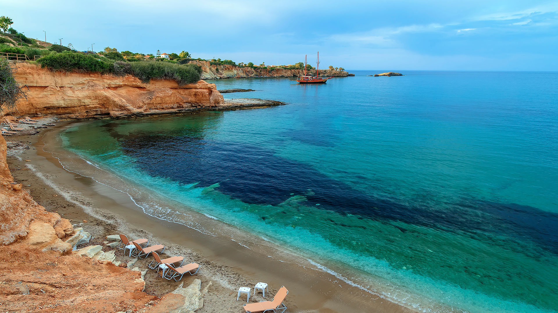 Saradari Beach